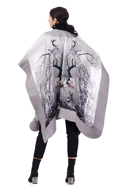 Nomads Felt Silk-Felt Poncho |   Gray Peacock Pattern |   Nomads Felt