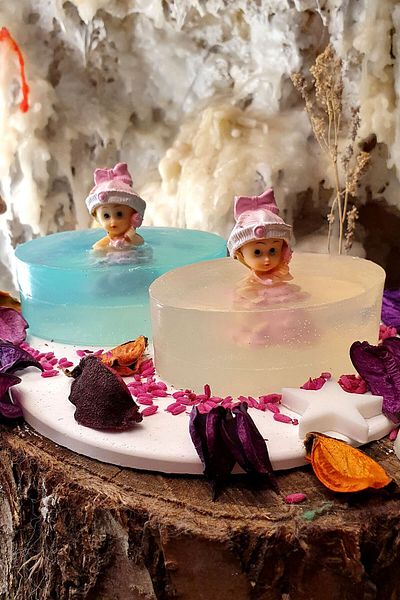 FANTASTİK SANAT ATÖLYESİ 2 Pack Organic 100% Natural Baby Soap - Jasmine and Vanilla Scented - 240 Grams - Oval - 8 X 3 Cm