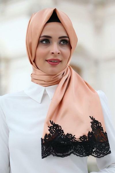 Neva Style - Şal cu aspect de mătase din dantelă Cod produs: 1147