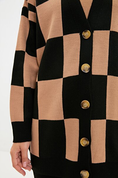 Trendyol Modest Πλεκτή ζακέτα με σχέδιο Camel Checkerboard TCTAW22TH0083