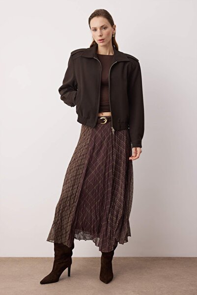 ترينديول كوليكشن تنورة ماكسي غير متماثلة من الشيفون الكاروهات متعددة الألوان ...