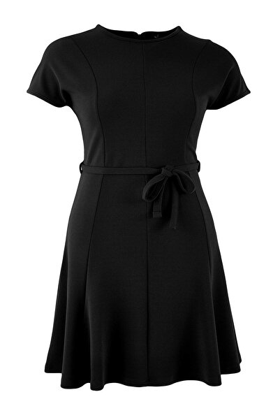 Trendyol Curve Black Crew Neck Belted Skater Short/Mini Knitted Plus Size Dre...