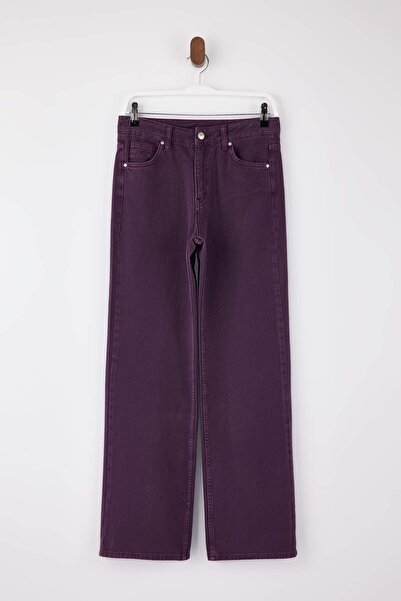 Trendyol Collection Burgunderrote Jeans mit Wascheffekt und hoher Taille und ...