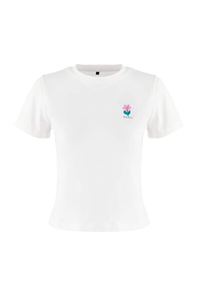 ترينديول كوليكشن تي شيرت إكرو عادي/بحيكل عادي بأكمام قصيرة ومطرز من القطن بنس...