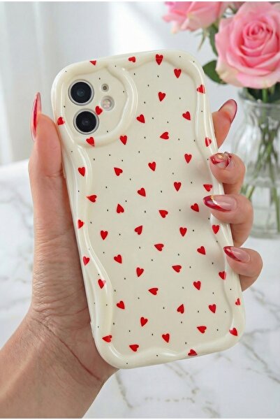 Fibaks Apple iPhone 11 Kılıf Kamera Korumalı Dalga Kenarlı Kırmızı Kalp Desen...