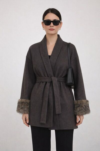 KaraAS Women's Cashmere Coat Unlined and with Fixed Fur Sleeves