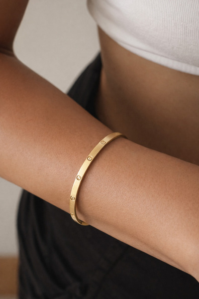 Owentis مشبك صغير كلاسيكي من الفولاذ الذهبي طراز أيقوني 3 مم - لا يسود -