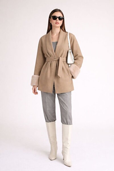 KaraAS Women's Cashmere Coat Unlined and with Fixed Fur Sleeves