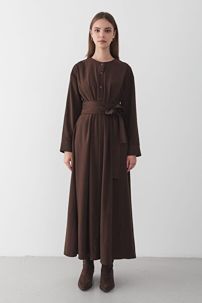 JASTE Kadın Belden Bağlamalı Düğmeli Maxi Elbise KAHVERENGİ