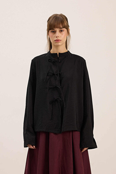 Beju be Bağcık Detaylı Dökümlü Gömlek