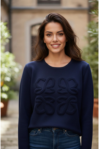 YusGos Women's Crew Neck Steel Mesh Pattern Embroidered High Quality Knitwear...