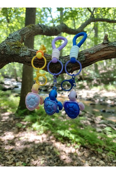 MYNAURA 1 Piece Colorful Turtle Figured Keychain – Fun and Collectible Design