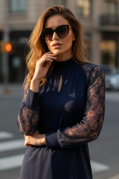 Mossta Detaliu fereastră la piept Decolteu cu mâneci înalte Bluză din tul San...