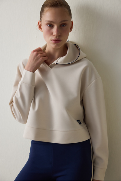Penti Beigefarbenes Modal-Sweatshirt mit Kapuze