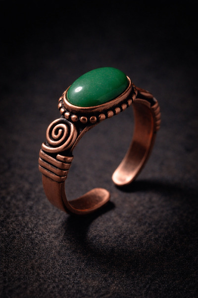 İyyaKee خاتم نحاسي للرجال والنساء من حجر العقيق الأخضر الطبيعي خاتم نسائي