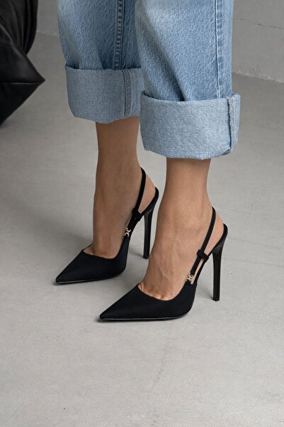 AYAKKABI PRENSİ Stiletto de damă din satin negru mat cu cataramă Waft 12 cm