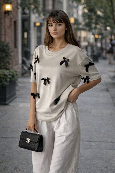 OYERGA MODA Γυναικείο μπλουζάκι με λεπτομέρεια από φιόγκο, 100% βαμβάκι