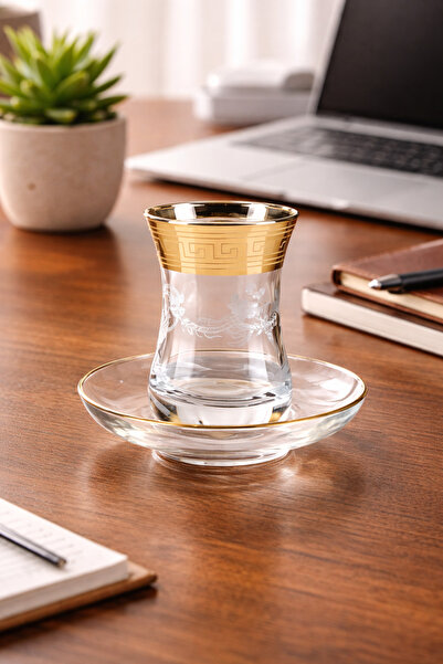 BYART طقم أكواب شاي وقهوة من باي آرت، 6 أكواب، مع 6 صحون، بحواف ذهبية - صناعة...