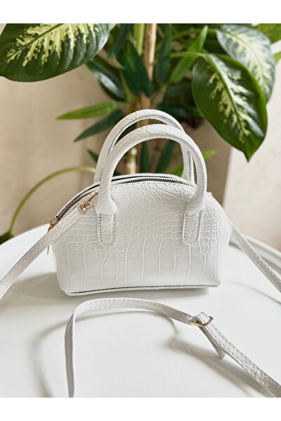 ZEYS حقيبة يد نسائية لامعة صغيرة بنمط تمساح وحزام طويل