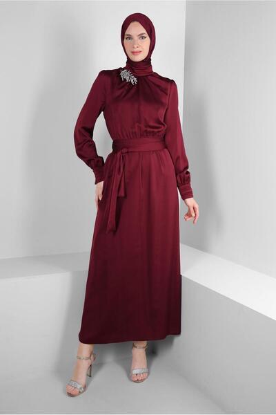 Alvina STONE DETAILED BELLY SATIN DRESS 43510