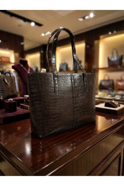 Borghetto Women's Crocodile Pattern 2 Sleeve Zippered Large Size Bag Shoulder...