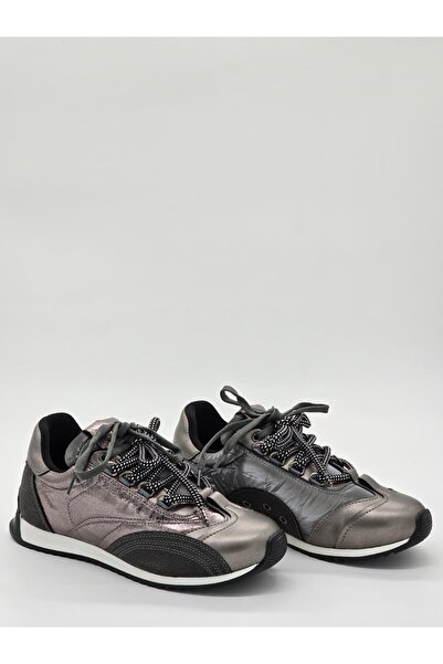 Luvesta Shoes حذاء لوفستا الرمادي الكلاسيكي