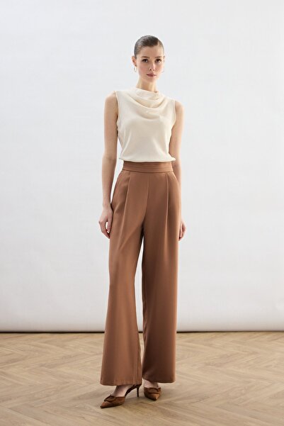 Sateen Παντελόνι με τσέπη Camel με λεπτομέρεια στη μέση