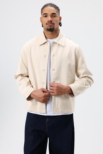 VAMOSCLO سترة جبردين بقصة مربعة باللون البيج