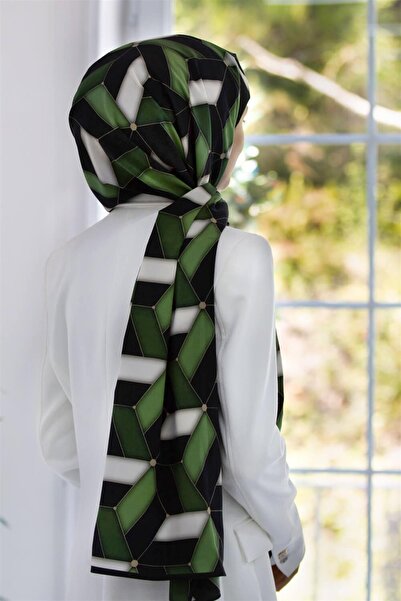 Vissona LÜKS MEDİNE İPEĞİ GEOMETRİK DESENLİ ZÜMRÜT YEŞİLİ RENKLİ 75X195 KIRIŞ...