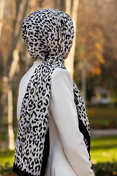 Vissona LÜKS MEDİNE İPEĞİ GEOMETRİK DESENLİ SİYAH - BEYAZ RENKLİ 75X195 KIRIŞ...