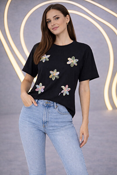 liyanamoda Γυναικείο T-Shirt με Αξεσουάρ Λουλουδιών