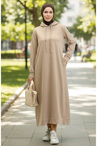 sefamerve Beigefarbenes Sportkleid mit Kapuze – 0190-12, zwei Fäden