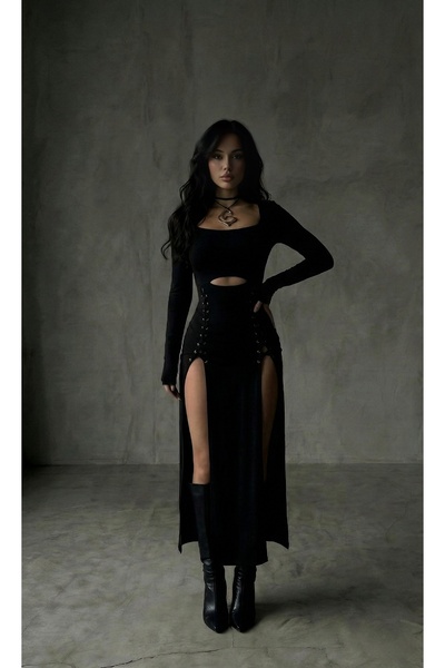 Vavelsa Yırtmaçlı Astarlı Kuşgözü Bağcıklı Midi Boy Elbise