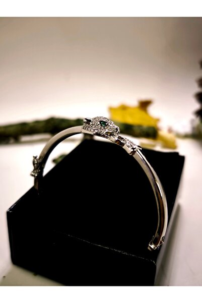 QERMA إسورة فضية من الفولاذ مع تصميم الأسد والفهد