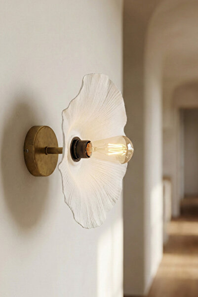 Maison Avf Avf Flower Design Modern Wired Wall Lamp - Antique Gold