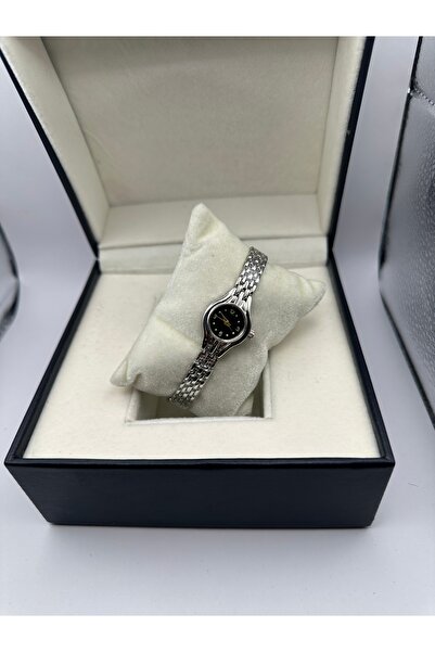 QUARTZ ساعة يد نسائية بسلسلة فولاذية بسيطة، لون فضي عصري، طراز قديم (طراز صغي...