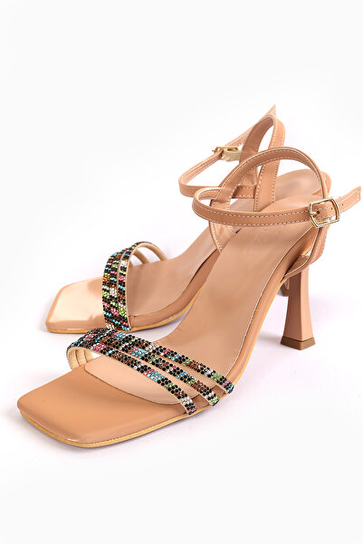 Liza Shoes حذاء بيرلا بكعب نسائي مزين بالأحجار - A002-K1299