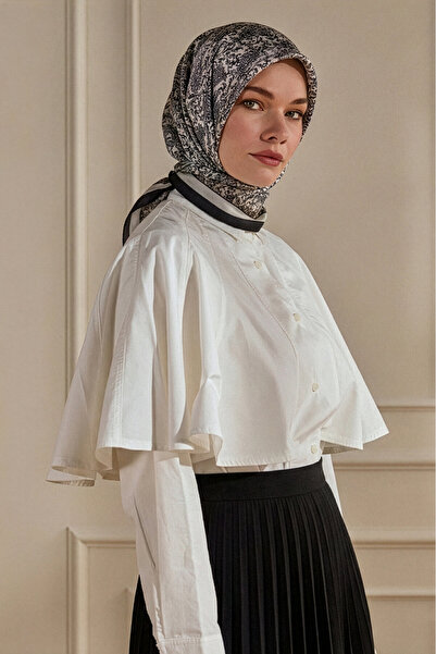 SilkTouch وشاح كريستالي بنمط الأسرة النبيلة باللون الأسود