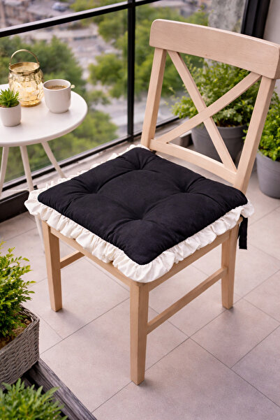 GOCCIA HOME Siyah Beyaz Fırfırlı Özel Dikişli Sandalye Minderi Dolgulu Kare B...