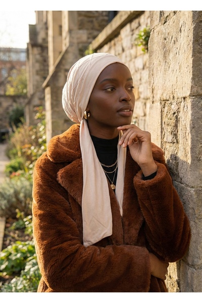 elysianfidan غطاء رأس طبي جاهز بلون بيج مع أربطة مضلعة، مناسب للاستخدام الطبي