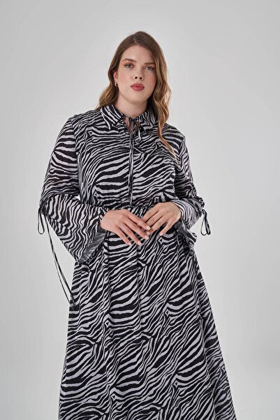 Mizalle Zebra Desenli Elbise