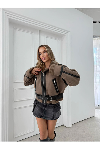 VESS MODA Women's Fur and Belt Detailed Biker Crop Coat Brown