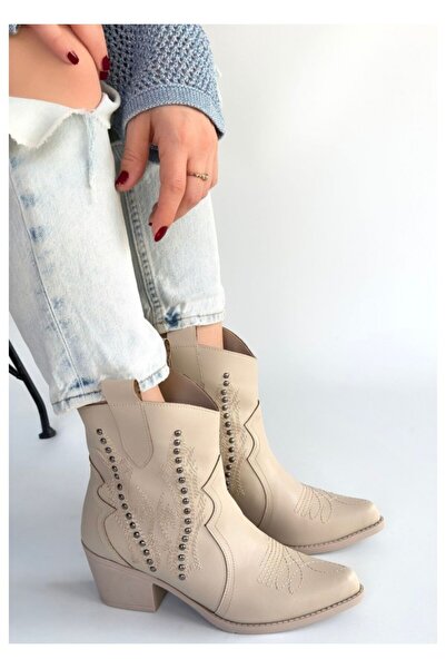 ZERİNAY AYAKKABI Mati Siyah Cilt 5.5 cm Topuklu Kadın Bot