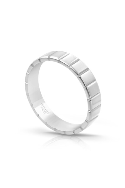 Lovering خاتم نسائي من الفولاذ LVR110B