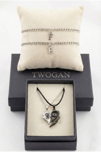 TWOGAN Baş Harfli Çift Çelik Bileklik Ve 100 Dilde Seni Seviyorum Kolyesi Çif...