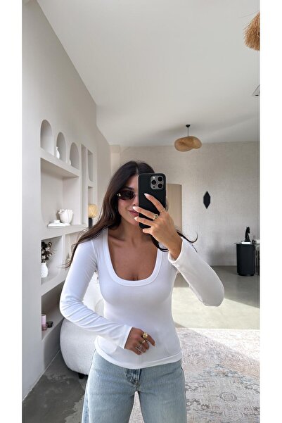 Buket Teke White U-Neck Long Sleeve Corded Fabric Basic