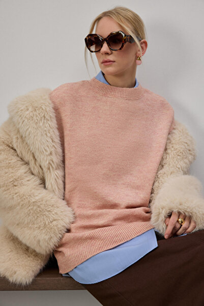 Touché Privé Crew Neck Oversized Knit Sweater