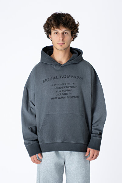 BASIC MORAL hoodie with a front design