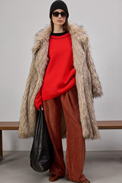 Touché Privé Oversize Sweater with Contrast Stitching