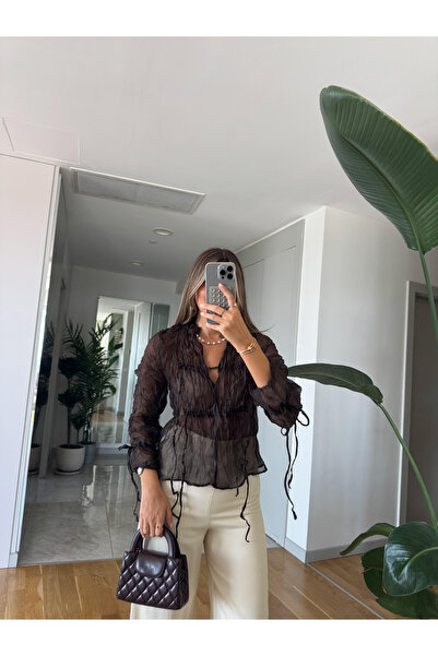 MERVE AKSOY Buruşuk İp Detaylı Tül Bluz - Kahverengi